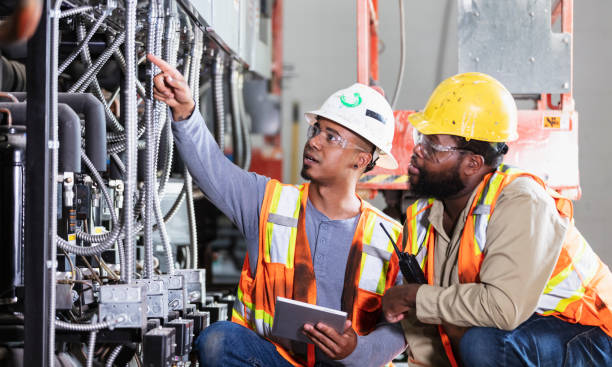 Best Electrical Contractors for Businesses  in Mount Ayr, IA